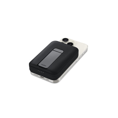 Belkin Boostcharge Pro Magntic Charging Power Bank 10K + Cable